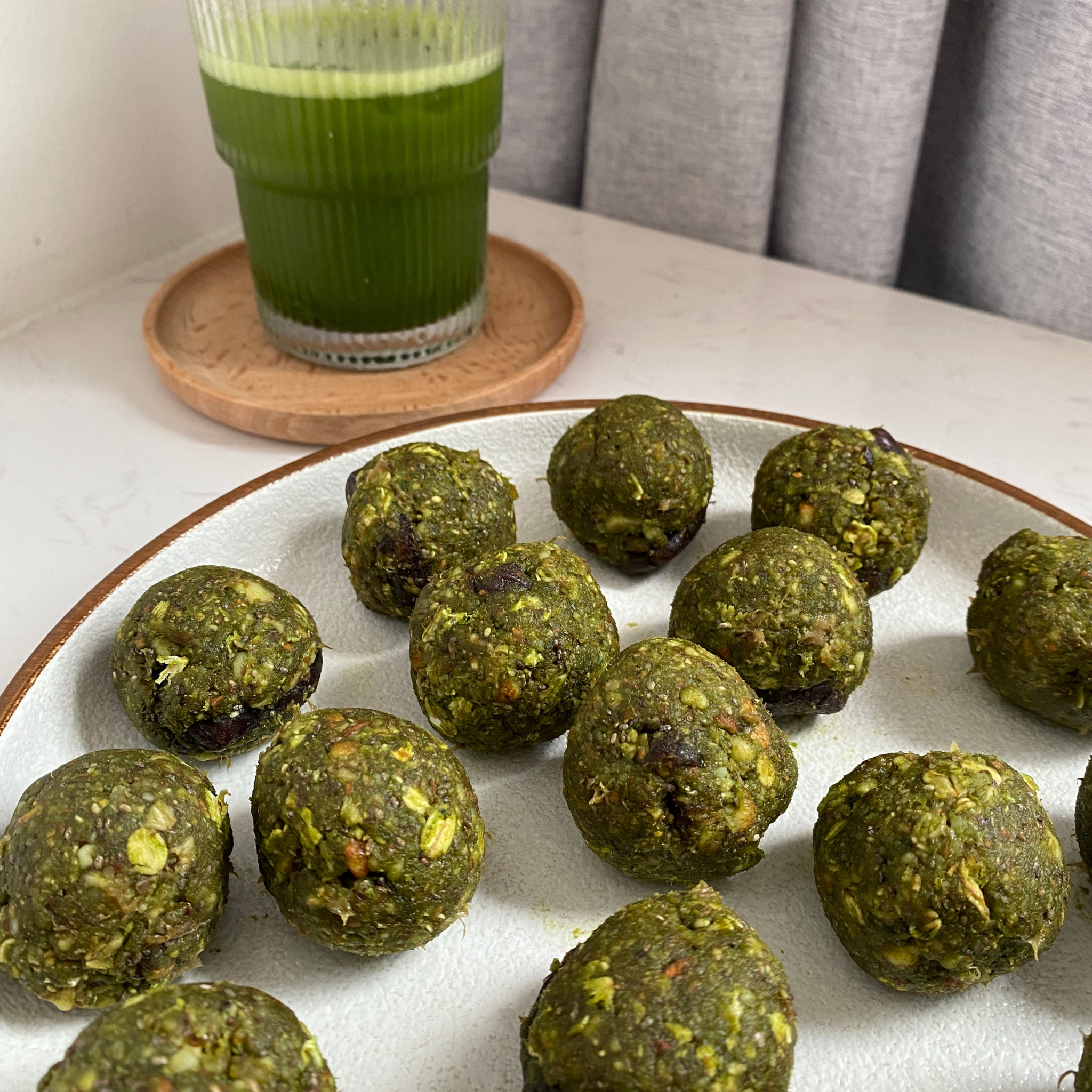 5 Cozy Matcha Recipes to Warm You Up This Winter | SANRAE