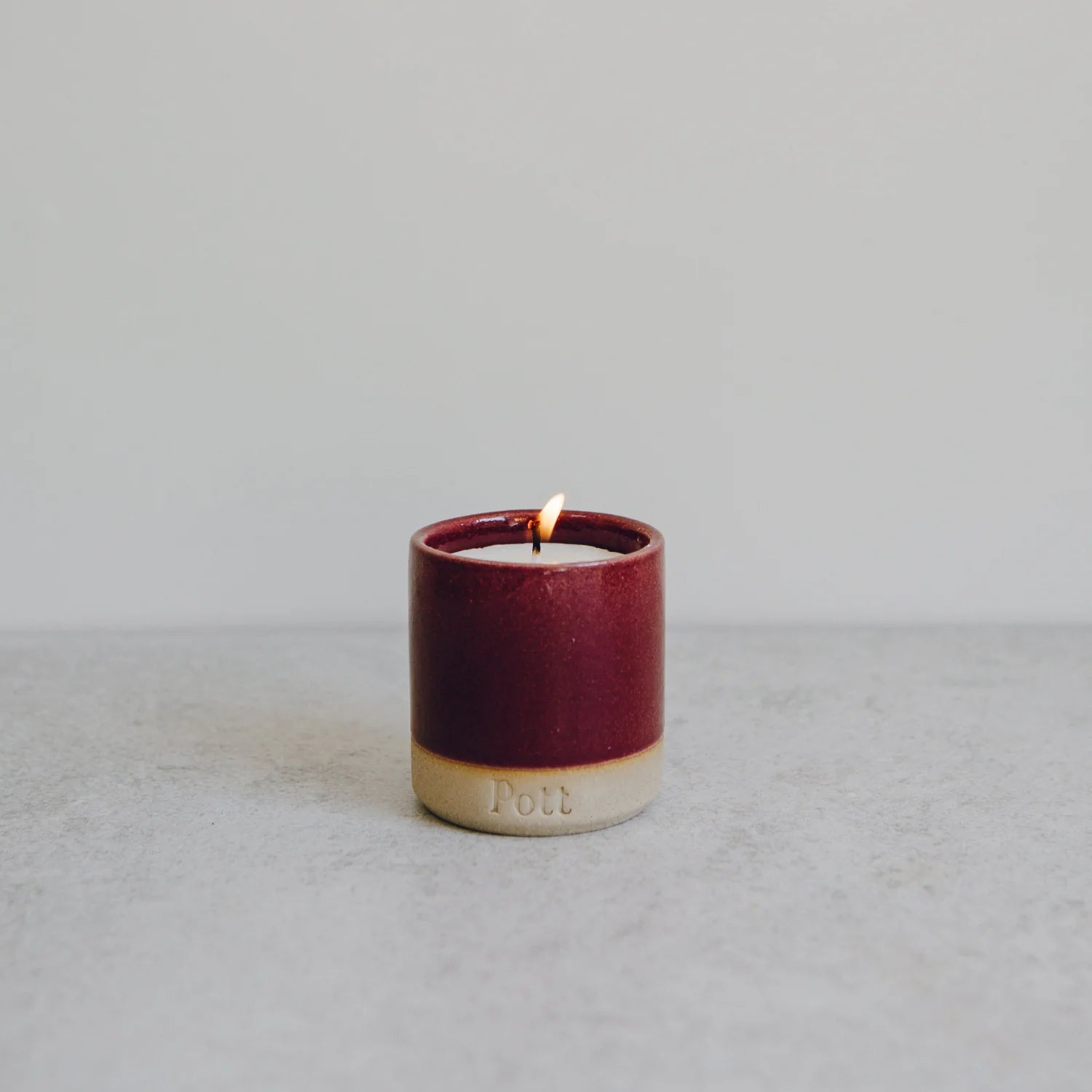 Limited Edition Pott Candle – Red Ruby | Christmas in July